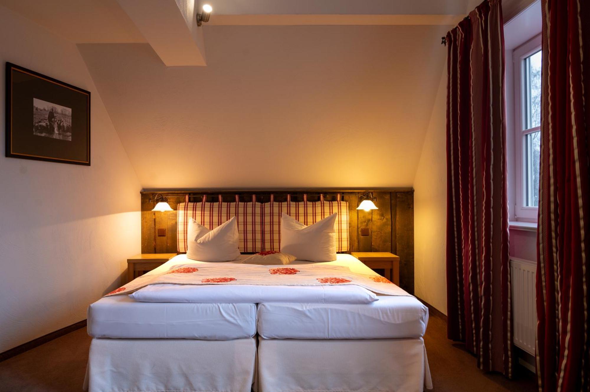 Landhotel Jann Hinsch Hof Winsen Екстериор снимка